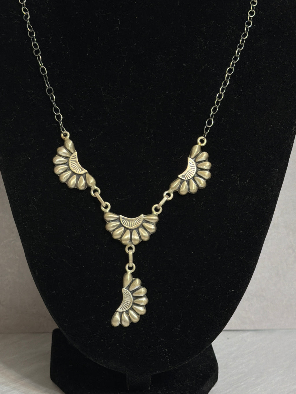 Sterling Lariat