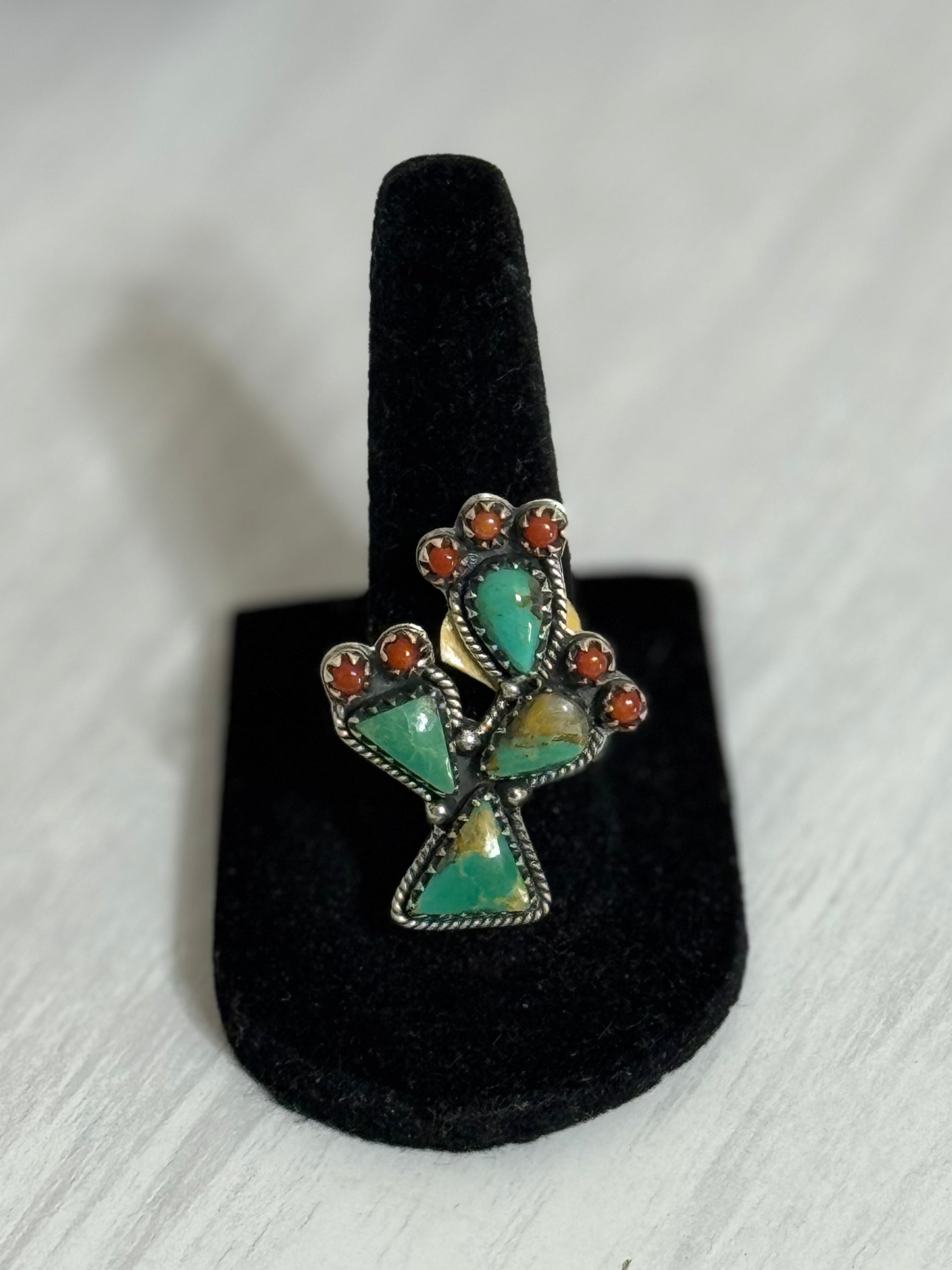 Cactus ring